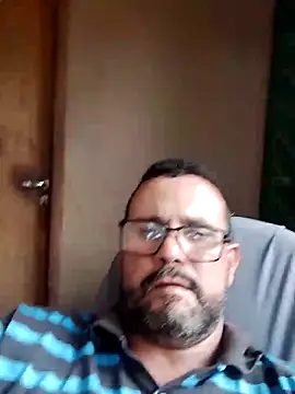 Snapshot of jssaf chatting on December 21, 2025, 12:56 pm jssaf online show from December 21, 2025, 12:56 pm