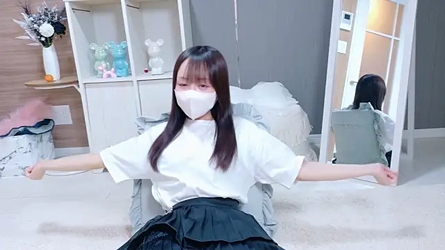 nodoka chan  online show from September 26, 2025, 2:10 pm