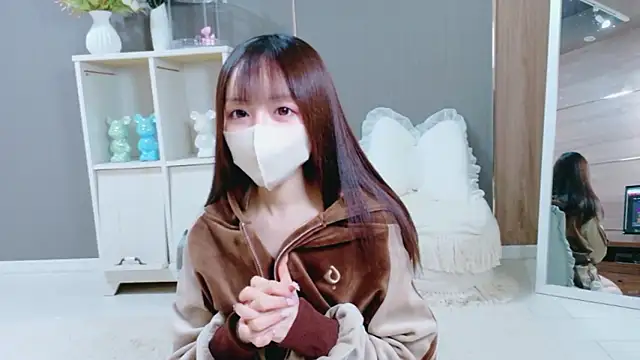 nodoka chan  online show from October 27, 2025, 12:20 pm