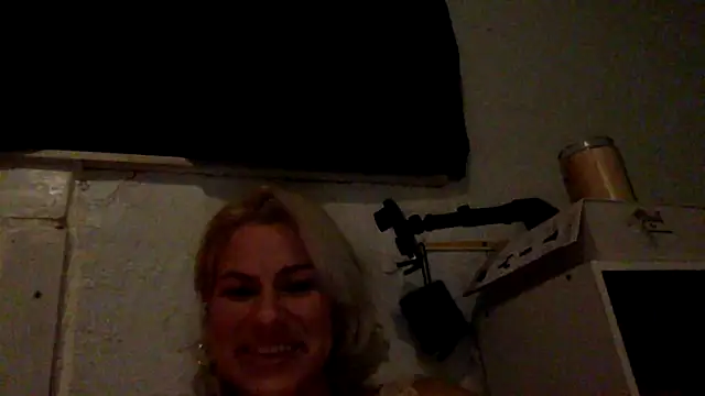 Snapshot of toomuchofafreak chatting on September 10, 2025, 11:54 am toomuchofafreak online show from September 10, 2025, 11:54 am