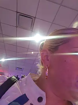 Snapshot of toomuchofafreak chatting on October 9, 2025, 10:24 am toomuchofafreak online show from October 9, 2025, 10:24 am