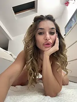 KaseyQuinn  online show from October 5, 2025, 9:56 pm