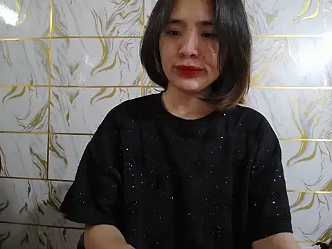Snapshot of Lyzizi_lovely09 chatting on May 27, 2026, 1:46 am Lyzizi lovely09 online show from May 27, 2026, 1:46 am