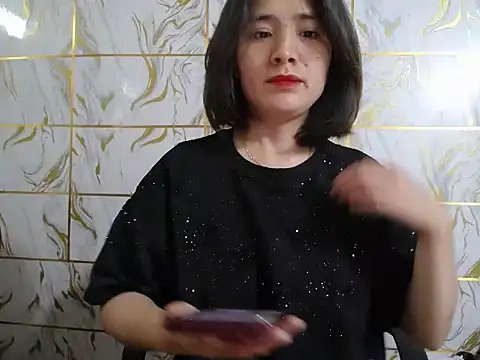 Snapshot of Lyzizi_lovely09 chatting on May 27, 2026, 1:57 am Lyzizi lovely09 online show from May 27, 2026, 1:57 am