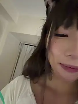 Snapshot of Yiyi-707 chatting on April 17, 2026, 2:53 pm Yiyi-707 online show from April 17, 2026, 2:53 pm