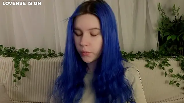 ElizSpieth online show from February 17, 2026, 1:13 am