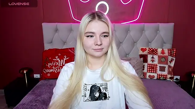 RuthBryant online show from December 1, 2025, 12:37 am