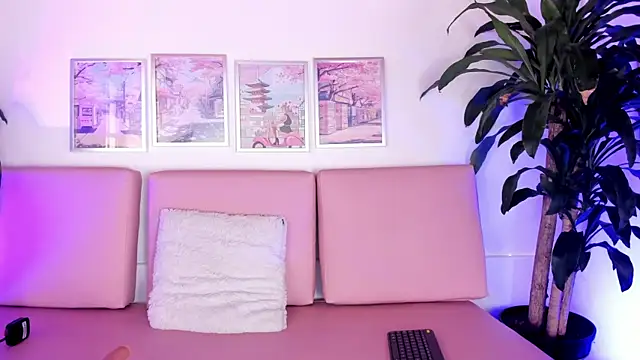 Yumii sweetgirl online show from September 11, 2025, 12:16 pm