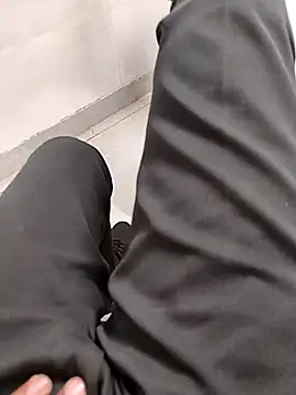 themasklover online show from April 18, 2026, 7:56 am