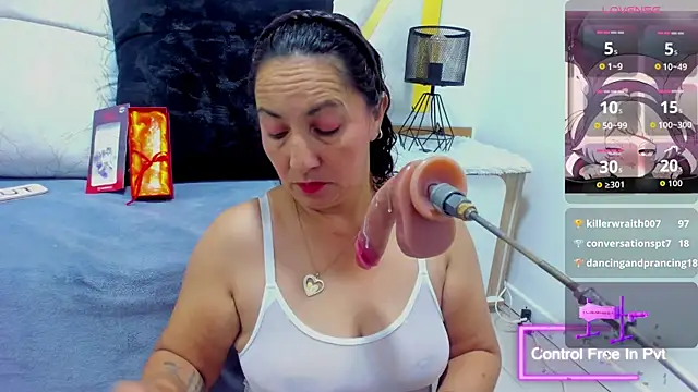 Luna Naughty1 online show from November 6, 2025, 9:21 am