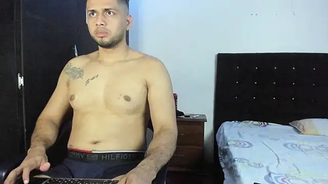 Ryan xc1 online show from October 3, 2025, 5:21 pm