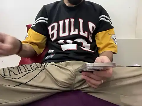 coupleyug online show from January 17, 2026, 10:20 am