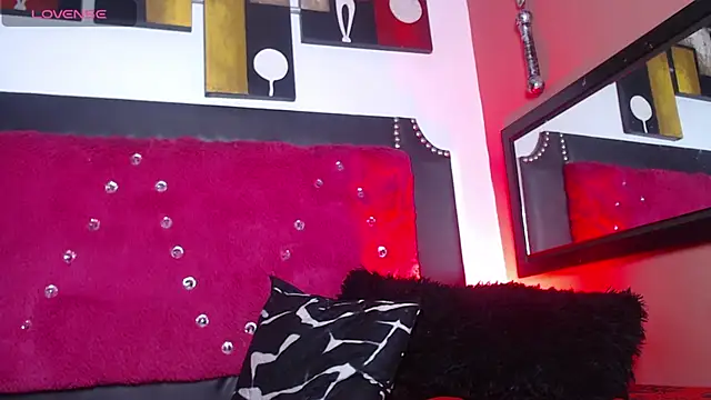 Engeelll online show from October 25, 2025, 7:41 pm