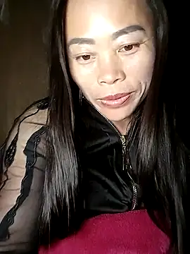 Snapshot of CoMay003 chatting on February 10, 2026, 5:00 am CoMay003 online show from February 10, 2026, 5:00 am