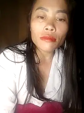 Snapshot of CoMay003 chatting on February 17, 2026, 12:01 pm CoMay003 online show from February 17, 2026, 12:01 pm