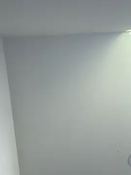 samiacooper25 online show from December 1, 2025, 4:01 pm