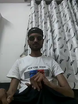 fckboy987 online show from May 25, 2026, 3:29 pm