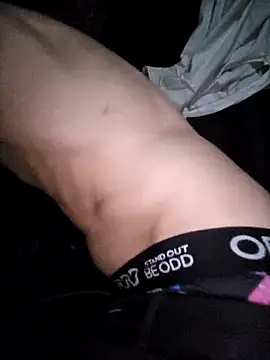 Snapshot of Romance32 chatting on April 4, 2026, 8:56 am Romance32 online show from April 4, 2026, 8:56 am