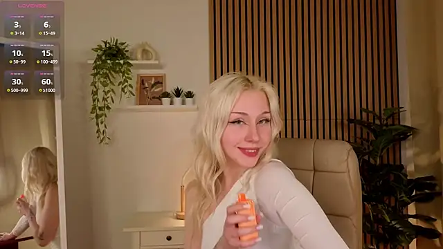 CatEyePro online show from March 25, 2026, 1:44 am