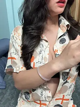 Voyerra g online show from February 19, 2026, 2:02 pm