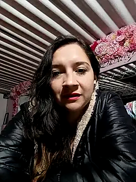 Snapshot of Agatha_bellucci_ chatting on October 1, 2025, 1:22 am Agatha bellucci online show from October 1, 2025, 1:22 am