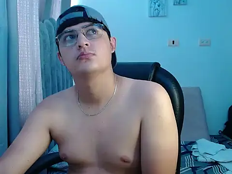 Snapshot of yesitwink_ chatting on April 25, 2026, 3:09 pm yesitwink online show from April 25, 2026, 3:09 pm