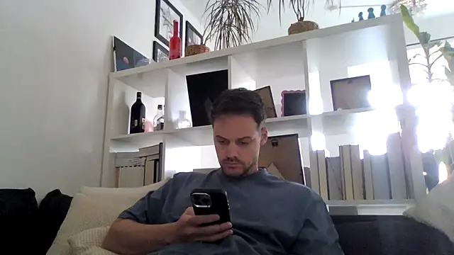 Snapshot of bigcockjohnxxxxx chatting on October 28, 2025, 12:52 pm bigcockjohnxxxxx online show from October 28, 2025, 12:52 pm