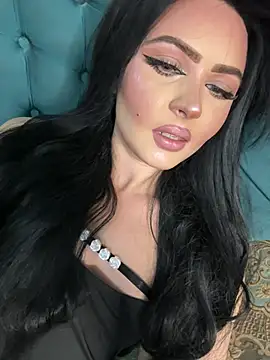 Snapshot of solaradevitta888 chatting on January 15, 2026, 7:28 pm solaradevitta888 online show from January 15, 2026, 7:28 pm