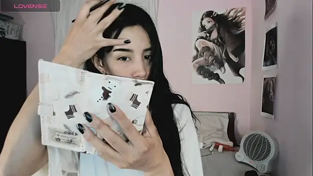 Miss Charlottet online show from February 16, 2026, 10:39 pm