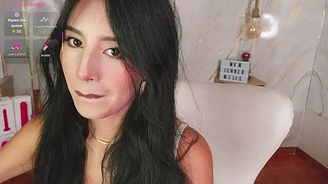 Miss Charlottet online show from March 13, 2026, 11:55 pm