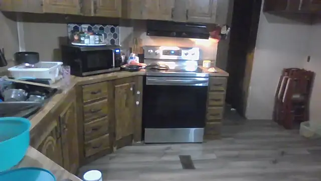 morethemerry online show from April 14, 2026, 3:01 am