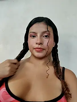 Lulupeach69 online show from October 27, 2025, 8:02 pm