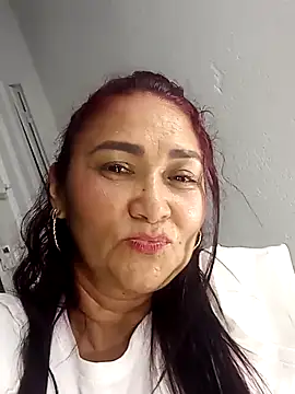 Snapshot of linda_luna29 chatting on May 11, 2026, 1:11 am linda luna29 online show from May 11, 2026, 1:11 am