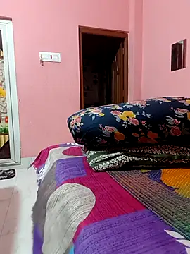 Cute-Swewty online show from June 1, 2026, 2:41 pm