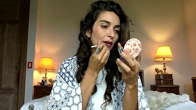 venuslibre online show from November 29, 2025, 7:28 pm