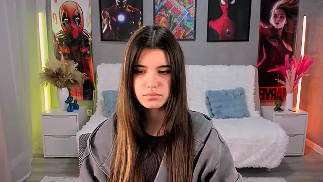 AnoraDark online show from September 30, 2025, 6:24 pm