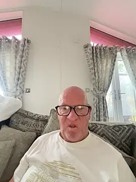 philefc online show from February 5, 2026, 9:36 am