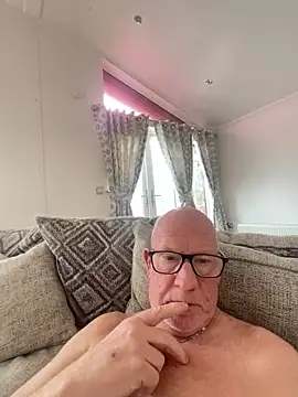 philefc online show from February 11, 2026, 3:17 pm