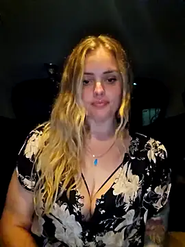 Snapshot of Bridgette03 chatting on February 19, 2026, 10:33 am Bridgette03 online show from February 19, 2026, 10:33 am