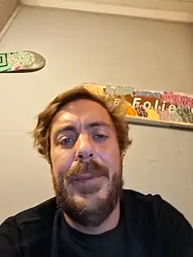 3615-ULLA online show from November 21, 2025, 5:11 pm