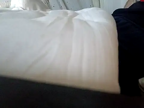 Snapshot of handsome8inchh chatting on January 18, 2026, 10:57 pm handsome8inchh online show from January 18, 2026, 10:57 pm