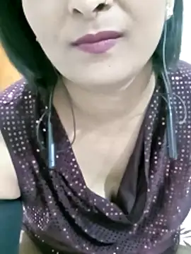 Queen Kushi4 online show from April 9, 2026, 5:40 pm