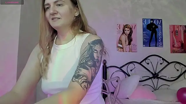 Ruby Al1en online show from February 11, 2026, 1:21 am