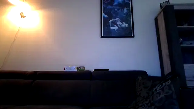 Snapshot of epica40 chatting on October 20, 2025, 4:07 pm epica40 online show from October 20, 2025, 4:07 pm