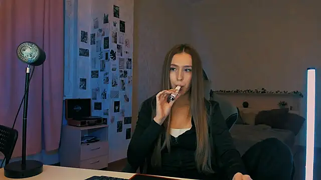 yourrdanceteacher online show from November 24, 2025, 8:08 pm