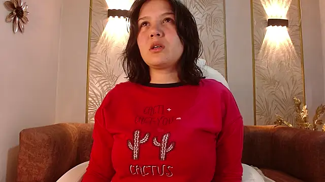 Snapshot of Amie_gh chatting on October 1, 2025, 11:27 am Amie gh online show from October 1, 2025, 11:27 am