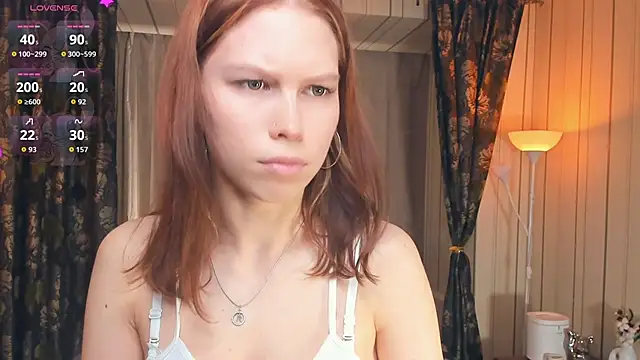 KyraConze online show from October 21, 2025, 8:20 pm