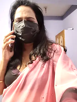 mallu-lover online show from November 14, 2025, 2:27 pm