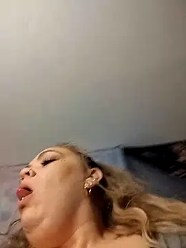 NastyNicole247 online show from November 9, 2025, 6:23 am