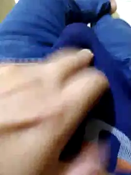 Snapshot of JoaoPedro17cm chatting on September 29, 2025, 2:11 pm JoaoPedro17cm online show from September 29, 2025, 2:11 pm